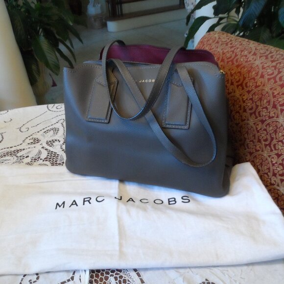 New Mark Jacobs Gray Pebbled Leather Shoulder Bag - Picture 8 of 16